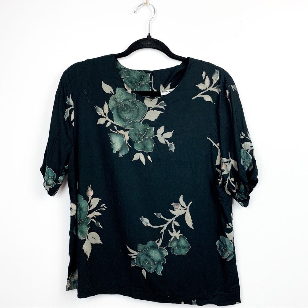 Sharon Anthony Black & Grey Vintage Short Sleeve Floral Top